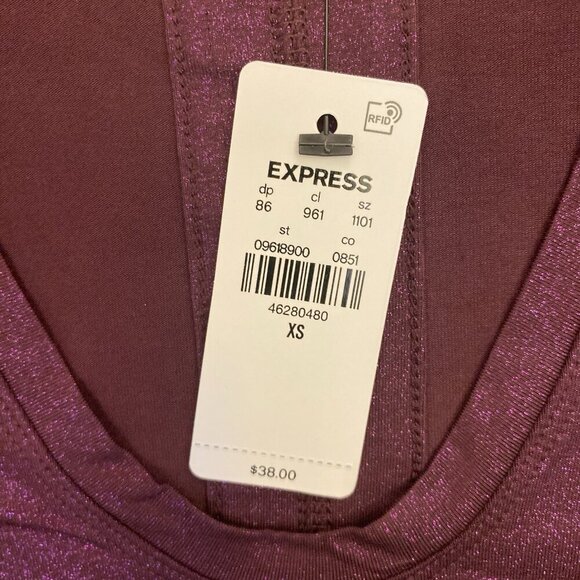 Express Women's Supersoft Relaxed Shine V-Neck Long Sleeve Tee Wine Size XS NWT - Picture 11 of 13